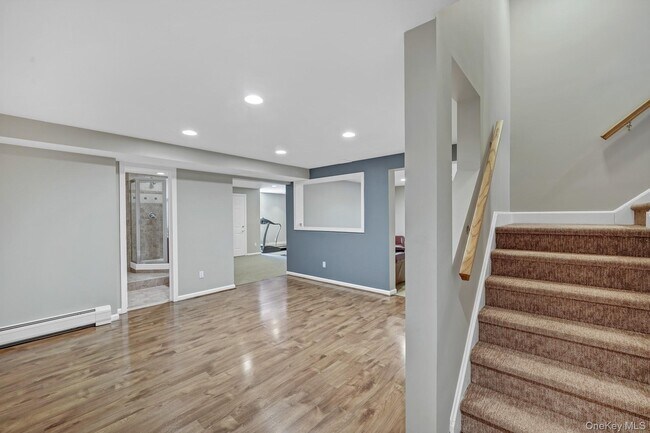 Building Photo - 24 Charnwood Dr