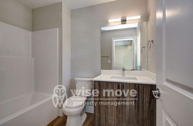 Building Photo - Garrison Square 3 bedroom- Brand New!