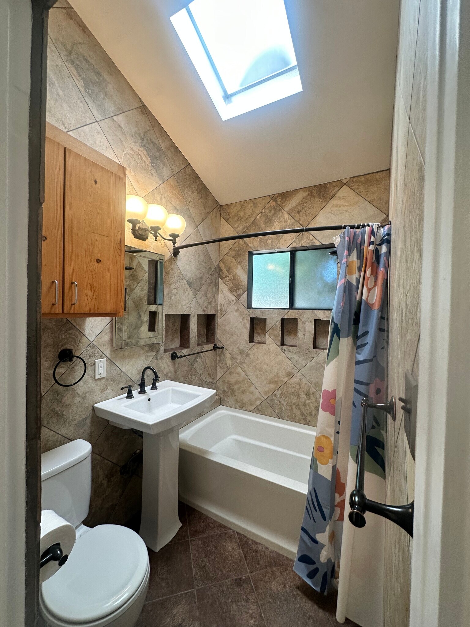 Updated Bathroom - 2538 1/2 Military Ave