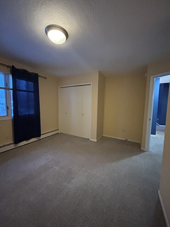 Building Photo - 9715 Sinina Pl