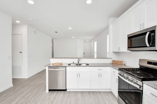 Building Photo - 23830 Escardilla Dr