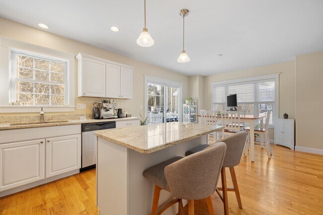 Building Photo - 90 Turtle Brook Rd