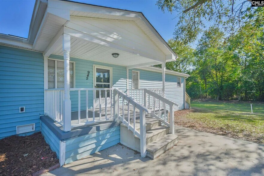 Building Photo - 945 State Rd S-32-1466