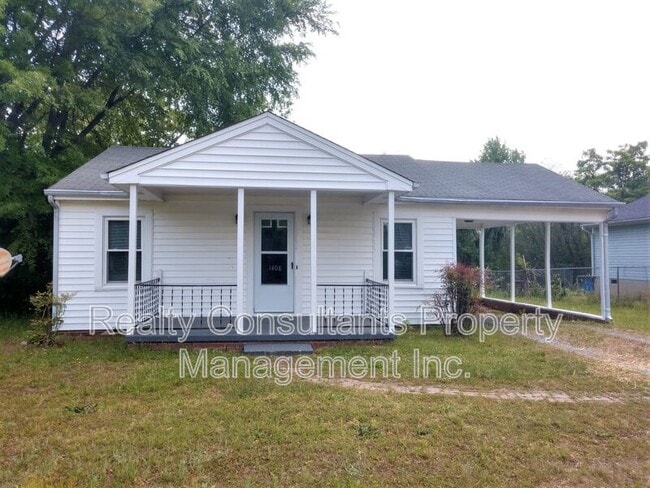 Primary Photo - 1408 Woodmere Dr