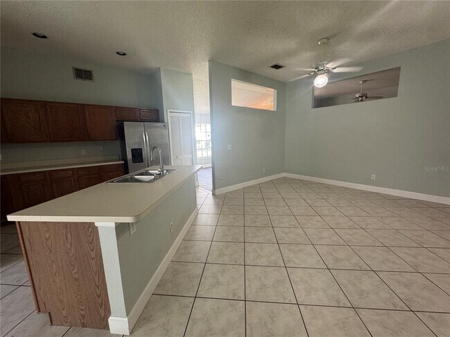 Building Photo - 10941 Mill Pond Way