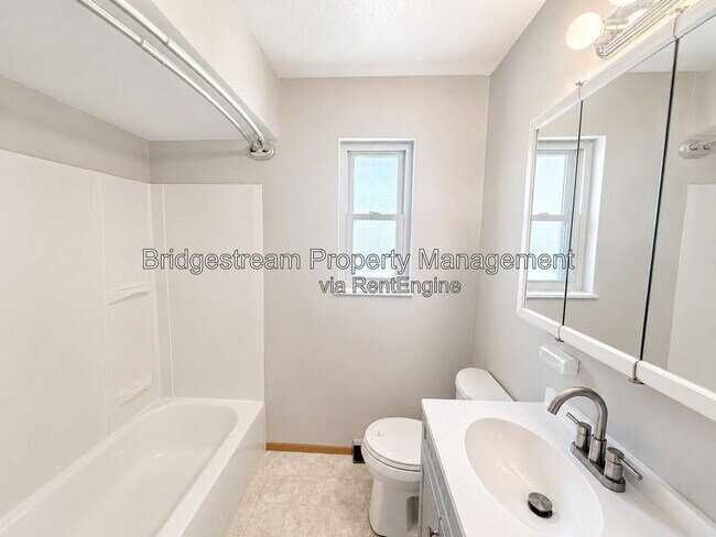 Building Photo - 2708 Ater Dr