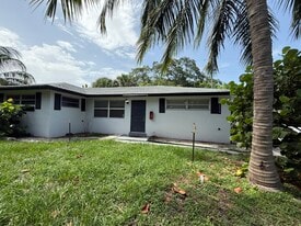 Building Photo - 1773 Windsor Dr