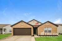 Building Photo - 2255 Westmere Dr