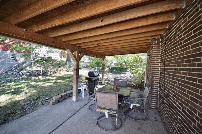 Building Photo - 1800 Keith Dr