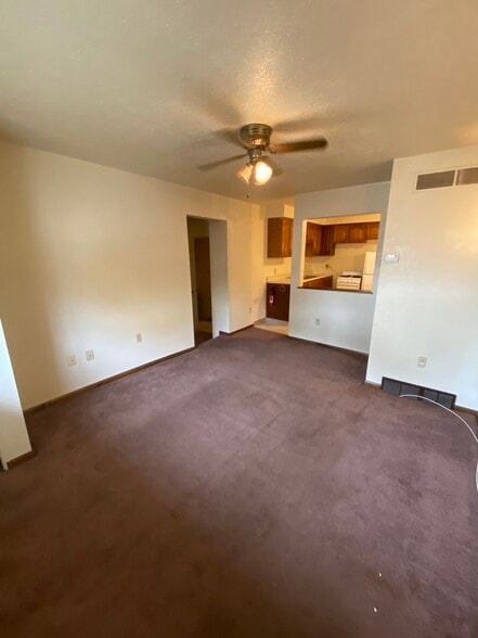 Building Photo - 700 Brinton Ave
