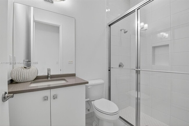 Building Photo - 8356 Royal County Down Rd