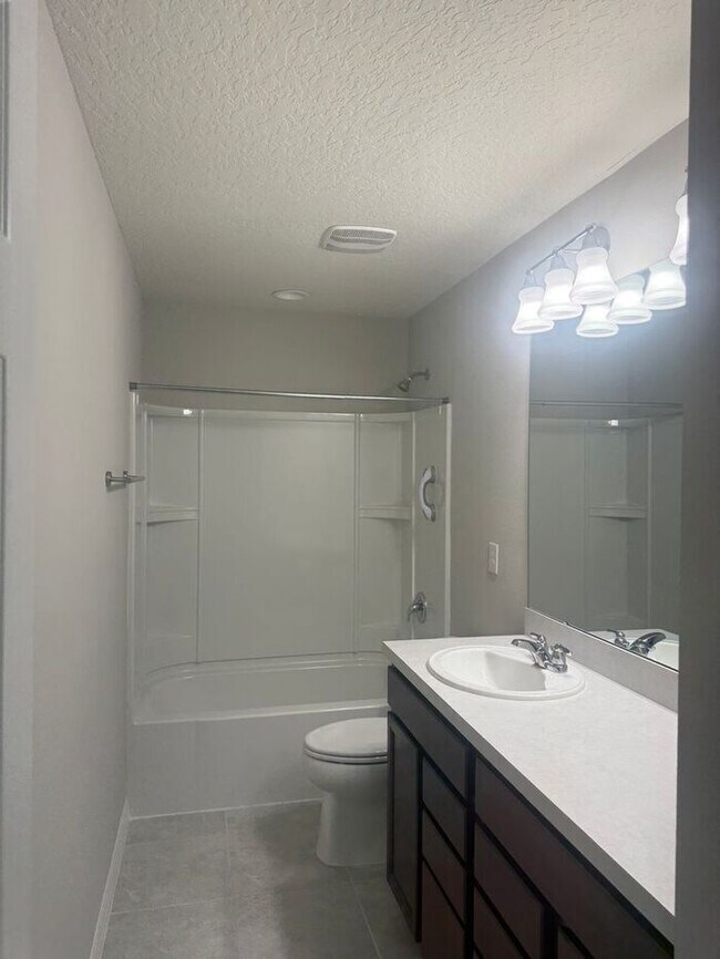 Building Photo - Beautiful and spacious Home in East Lake Preserve, Kissimmee