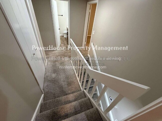 Building Photo - 145 Starboard Point