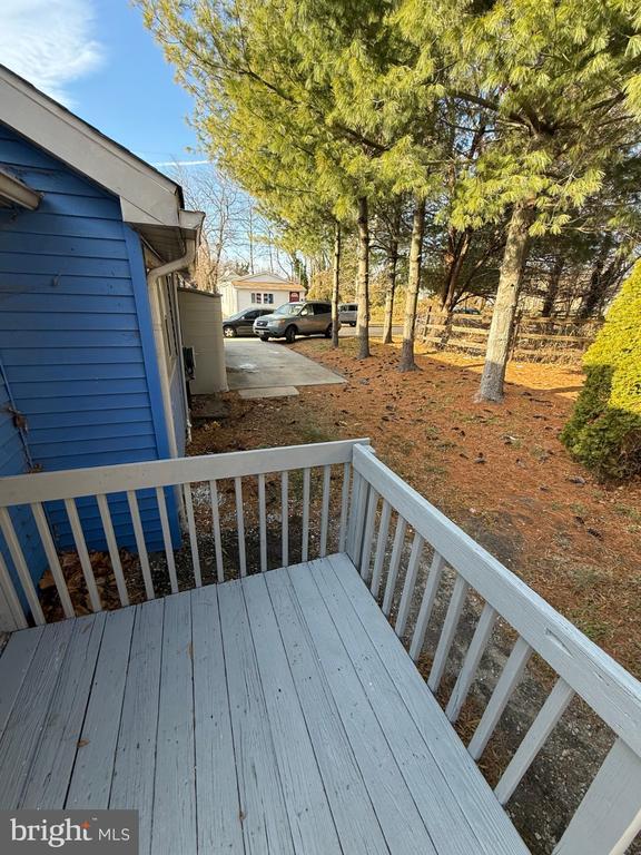 Building Photo - 15 DEMING Ave