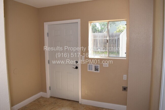 Building Photo - 2 br, 1 bath House - 6728 Sylvan Rd Unit A