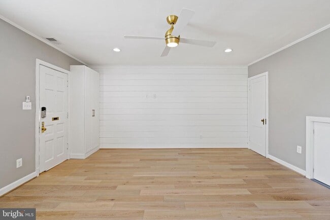 Building Photo - 1300 S Cleveland St