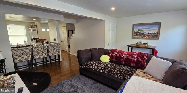 Building Photo - 3591 Laurel View Ct