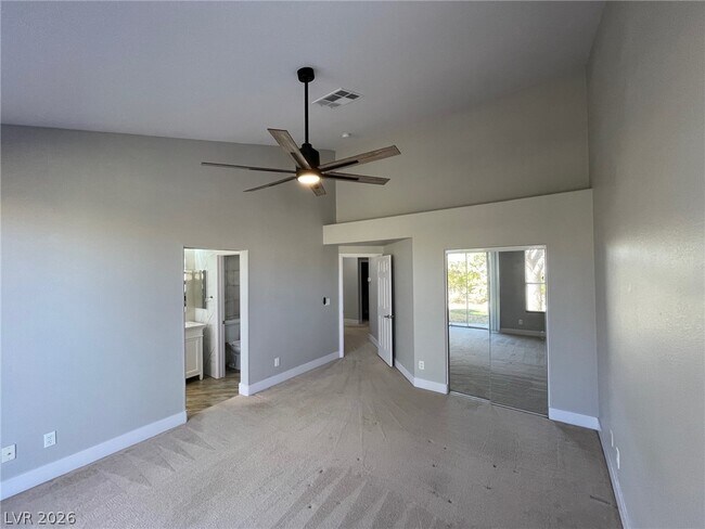 Building Photo - 8562 Lambert Dr