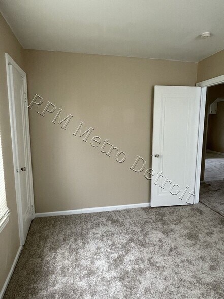 Building Photo - 8203 Paige Ave