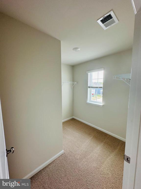 Building Photo - 108 Charing Cross Dr