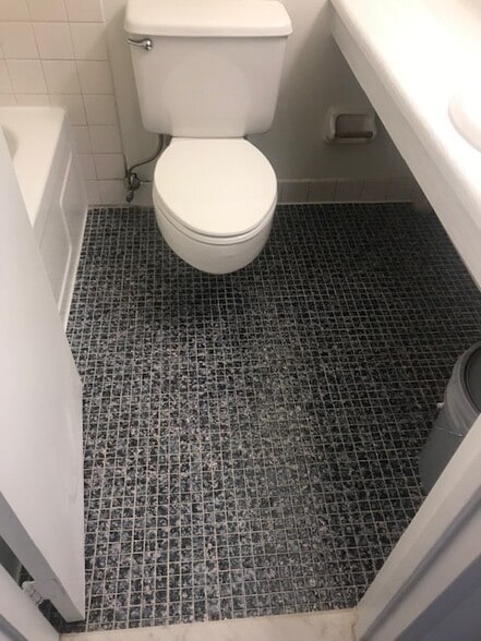 Bathroom - 120 N Bethlehem Pike