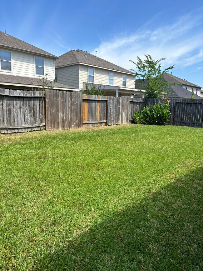 Building Photo - 22531 Goss Spring Ct