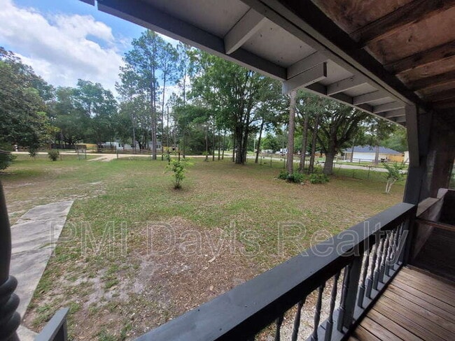 Building Photo - 2288 Amarylis Ave