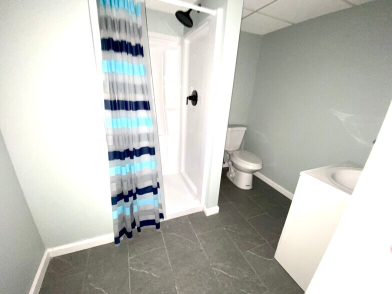 Building Photo - 1 Burlington Rd