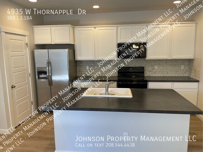 Building Photo - 4935 W Thornapple Dr