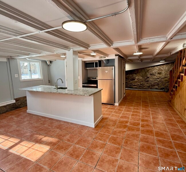 Building Photo - 7 Washington Rd