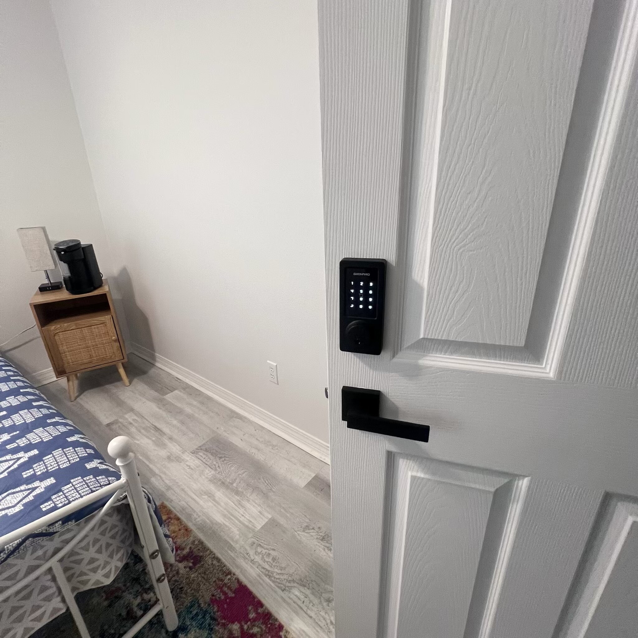 Building Photo - 4584 Tamarind Dr