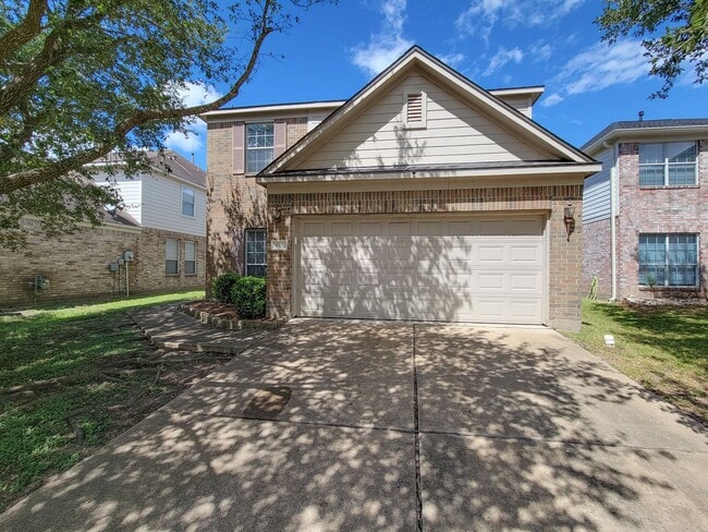 Primary Photo - Well-Maintained Home with Spacious Layout ...