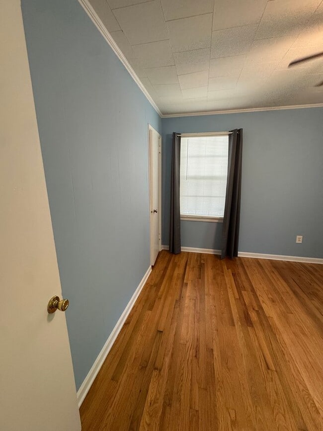 Building Photo - 829 Montclair Cir NW