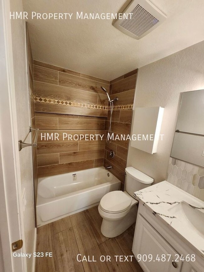 Building Photo - THIS HOUSE IS SPLIT  in a quiet Rancho Cuc...