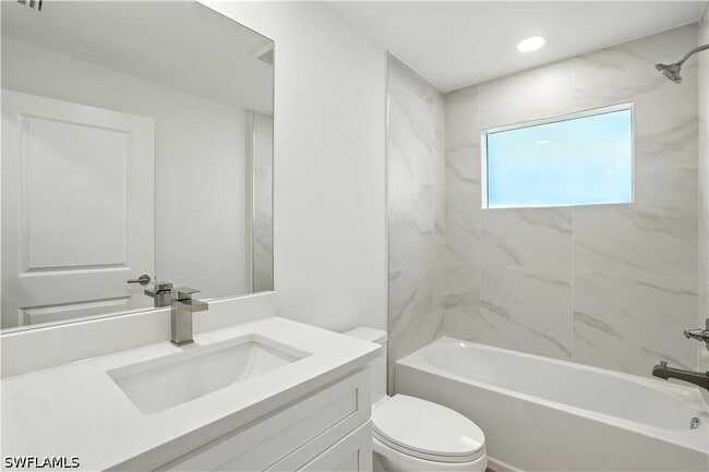 Building Photo - 2808 24th St SW