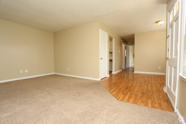 Bourbon Court Apartments Lexington, KY Apartment Finder