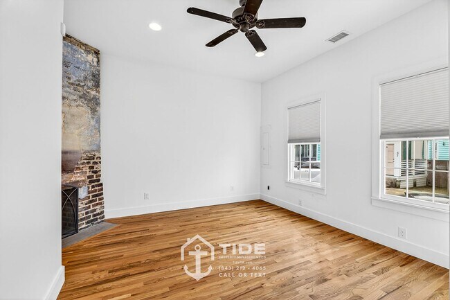 Building Photo - 40 Poinsett St