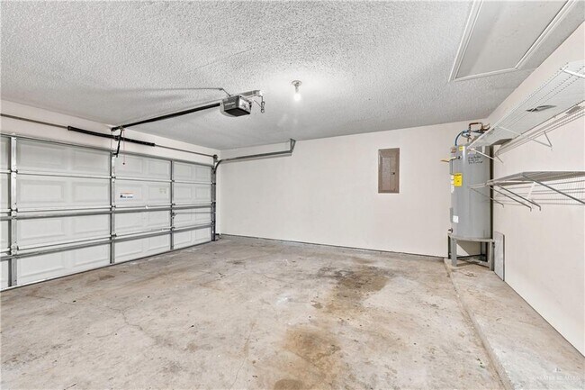 Building Photo - 37 San Esteban St