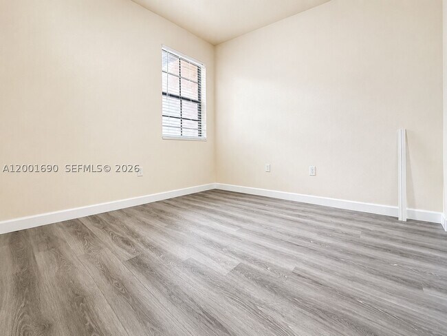 Building Photo - 8913 W 35th Way