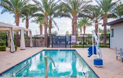 Building Photo - 10029 E Tahoe Ave