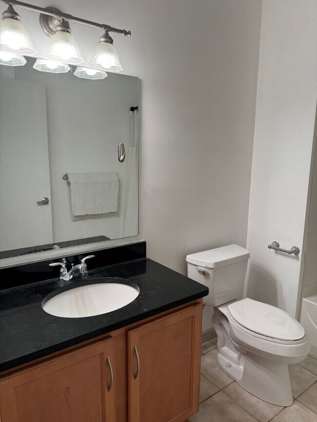 Building Photo - Lehigh Riverport Condo Available