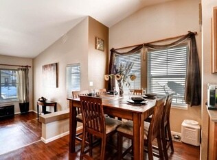 Building Photo - Beautiful Home for Rent in The Meadows