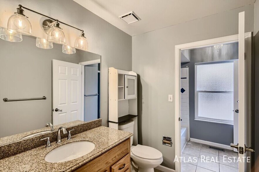 Building Photo - 5485 Trout Creek Pass Dr