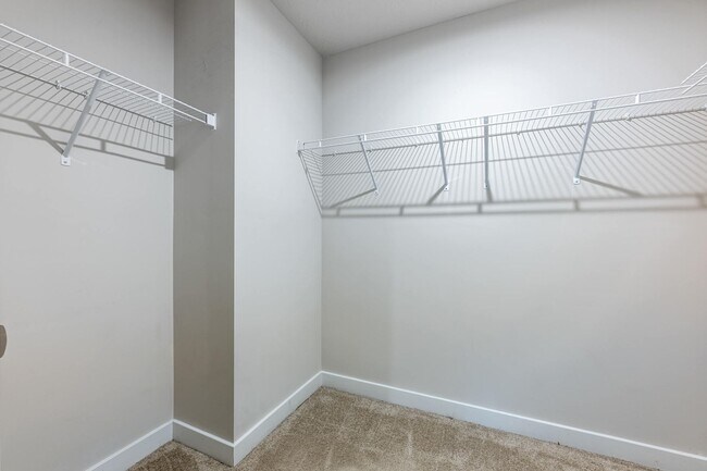 Building Photo - Gorgeous Newer Home in New Development