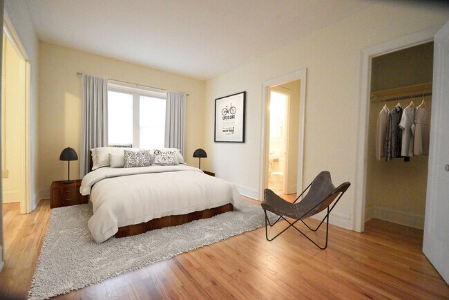 Interior Photo - 2310 Harriet Ave S