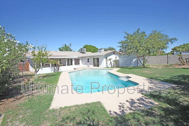 Building Photo - 3809 W Crocus Dr