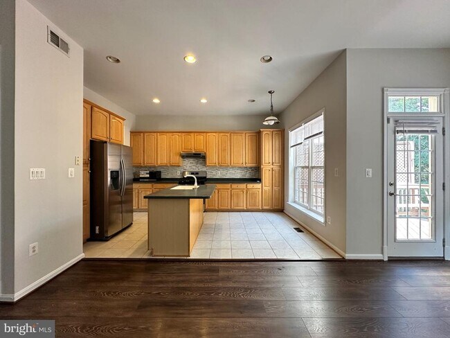 Building Photo - 13052 Greg Roy Ln