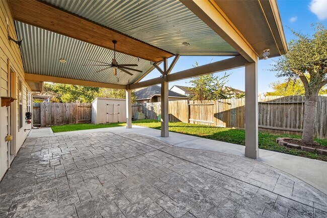 Building Photo - 20526 Pink Granite Valley