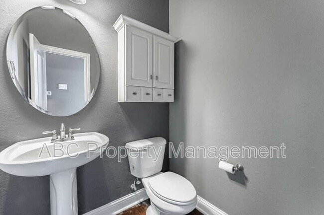 Building Photo - 2544 Brookwater Ln