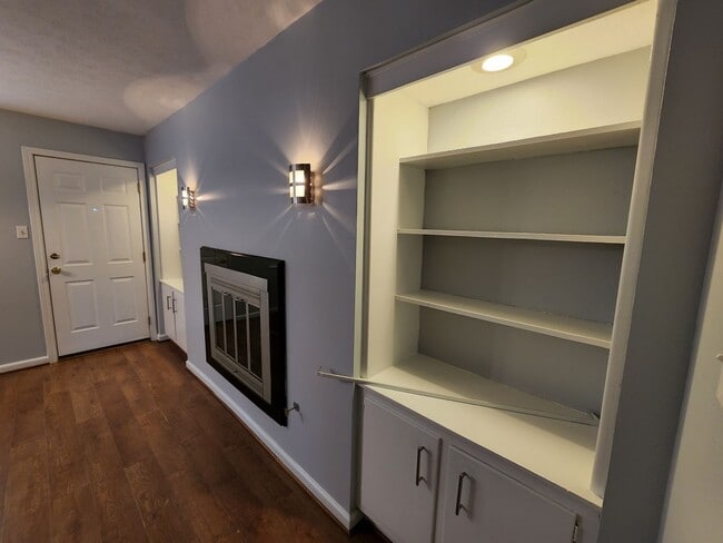 Building Photo - 2831GOOSECREEKRD